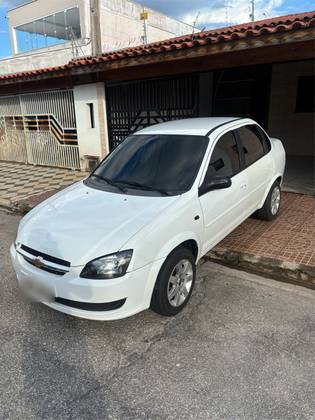 CHEVROLET CLASSIC 1.0 MPFI LS 8V FLEX 4P MANUAL